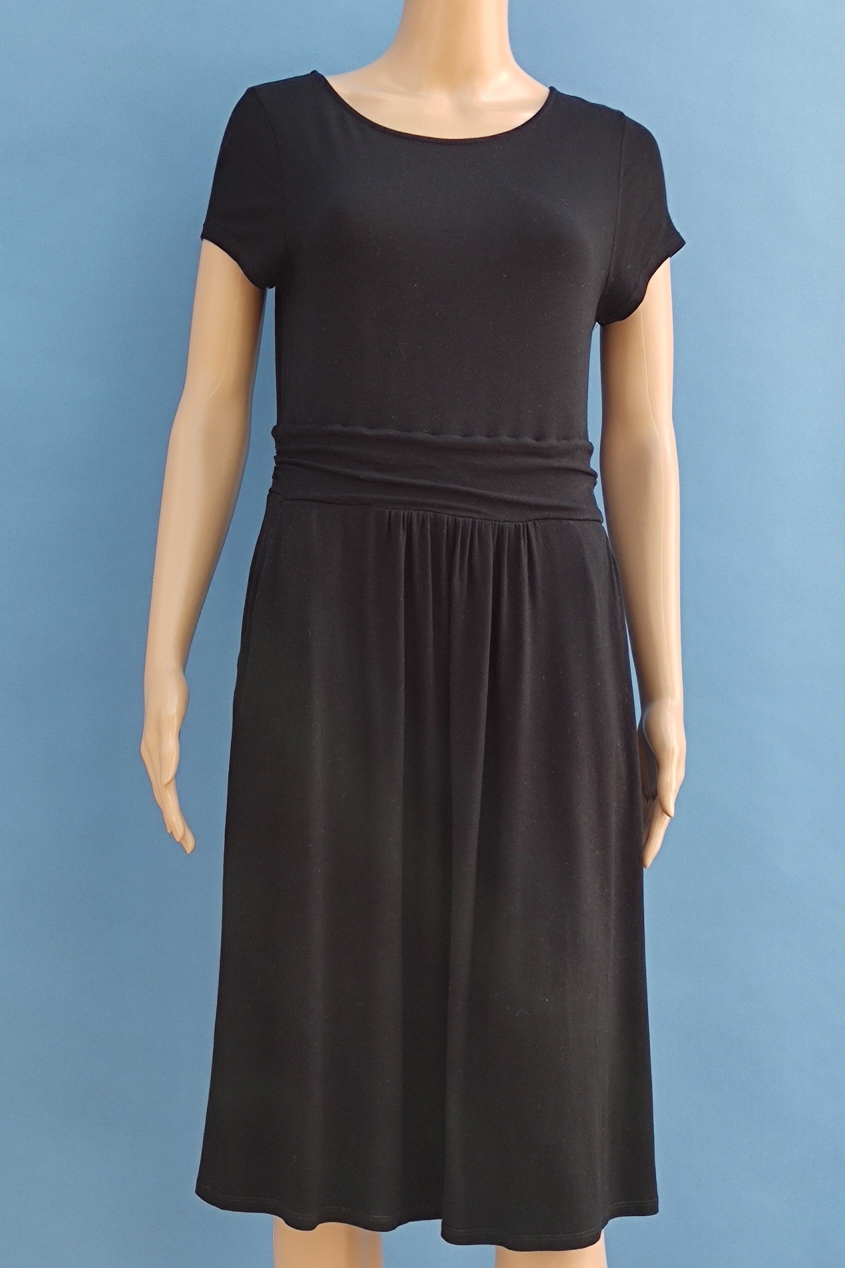 Boden Stretchkleid kurzarm schwarz Gr. S (36)