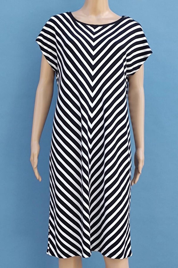 Street One Kleid kurzarm schwarz/weiß mit Streifenmuster Gr. XL (42)