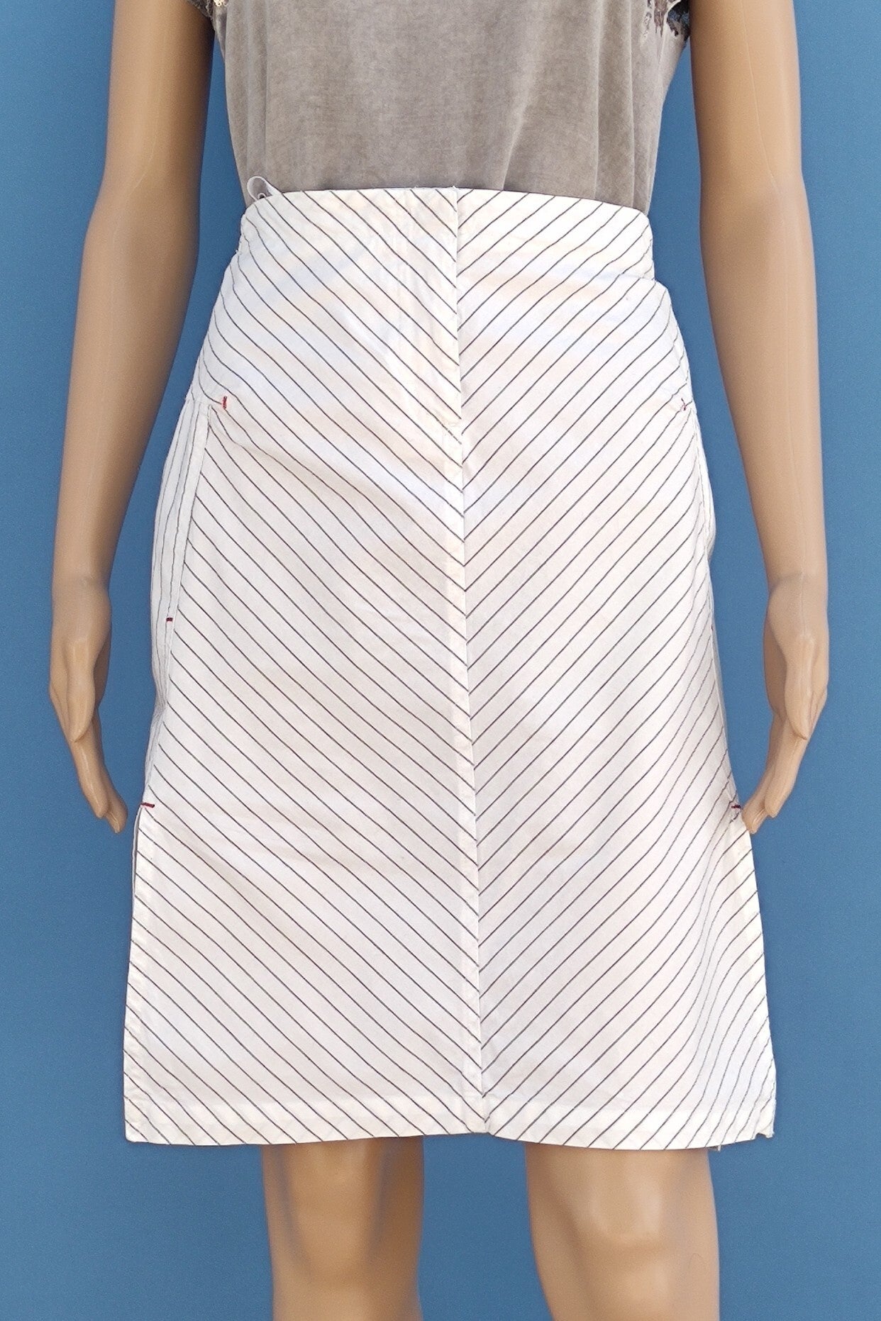 Bamboo high waist Rock weiß mit Nadelstreifen Gr. XS (34)