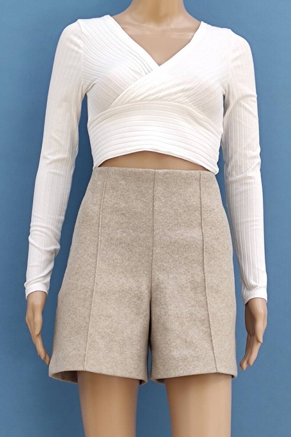 Vero Moda high waist Shorts beige Gr. M (38)