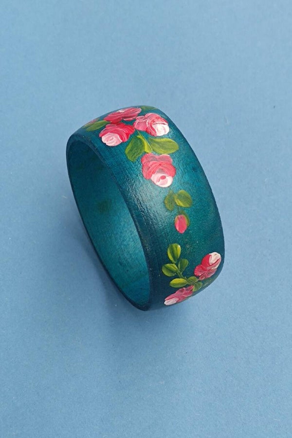 Holzarmreif blau mit Rosenmalerei