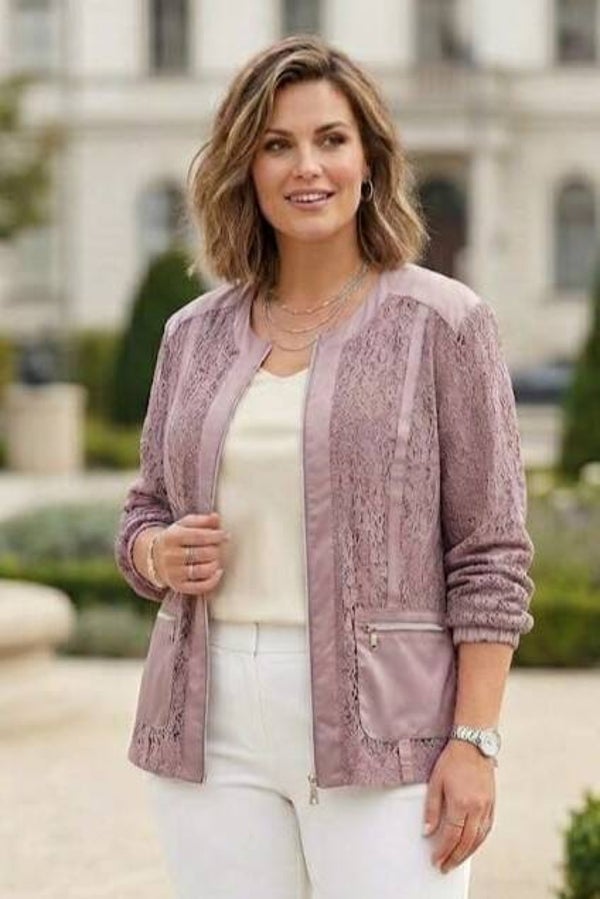 Pfeffinger Strickjacke mit Spitzenstickerei Gr. 3XL (46)