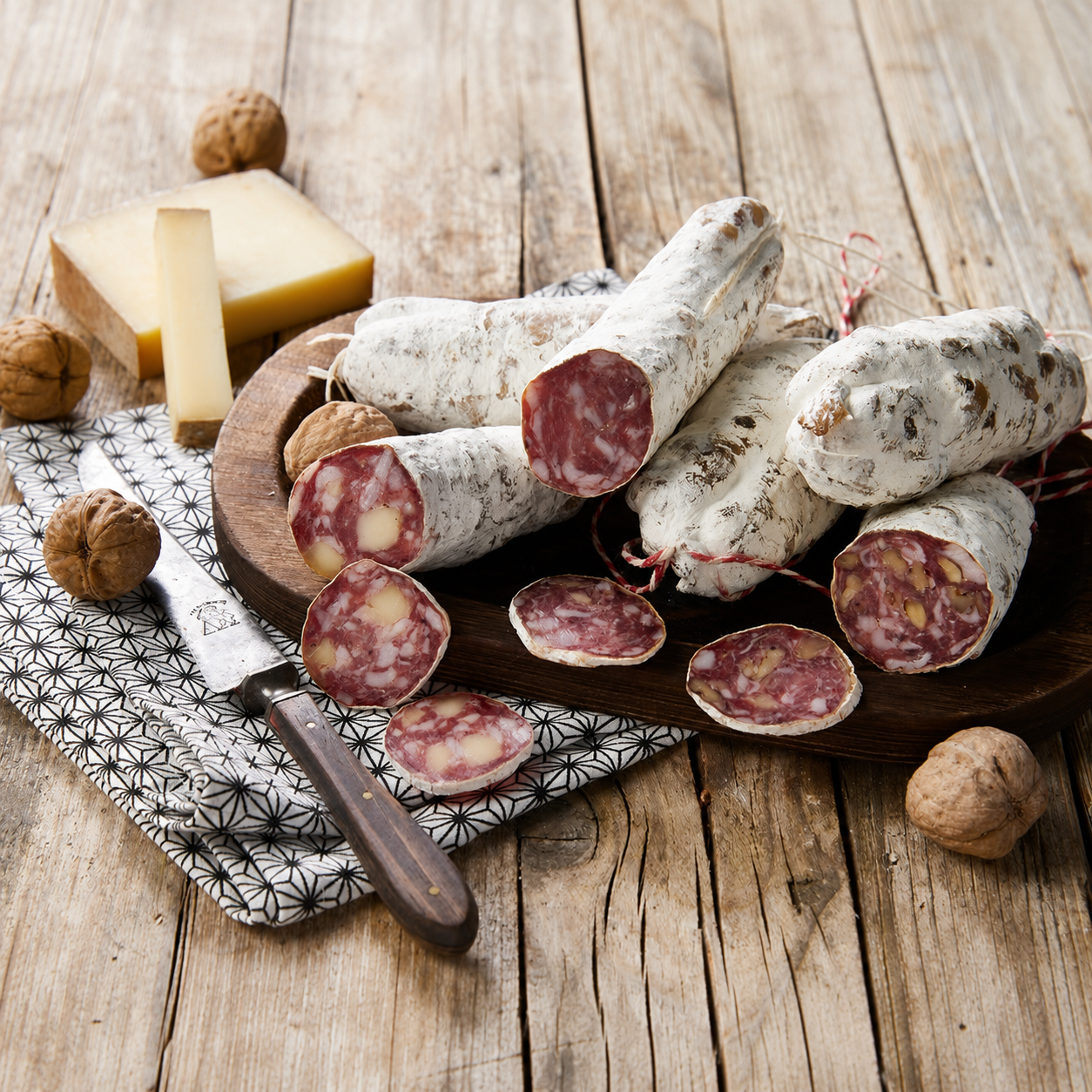 Saucisson sec fait en Auvergne