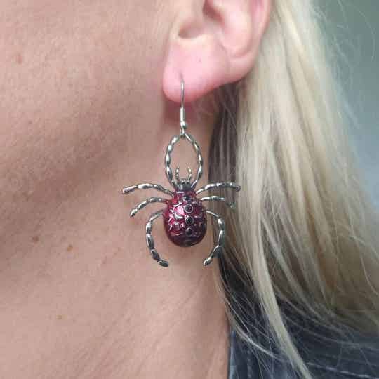 Red spider earrings