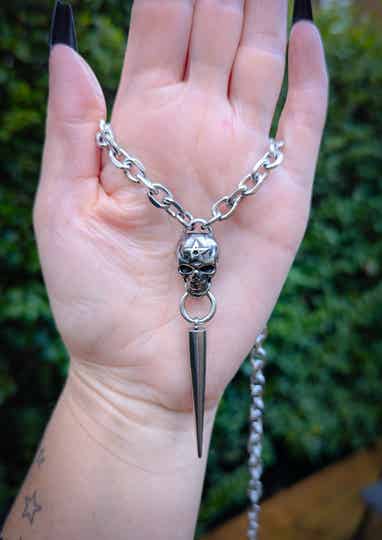 Gothic skull and spike chain necklace