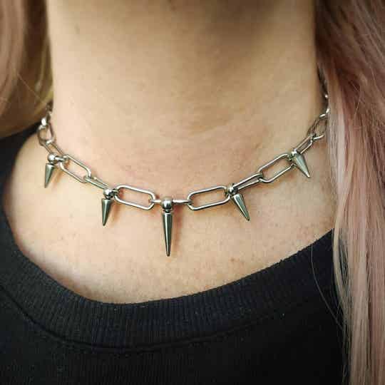 Silver spike paperclip chain necklace