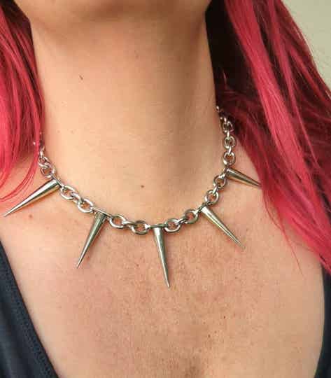 Large spike rivet punk necklace