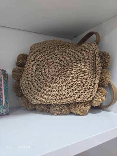 Bolso de rafia