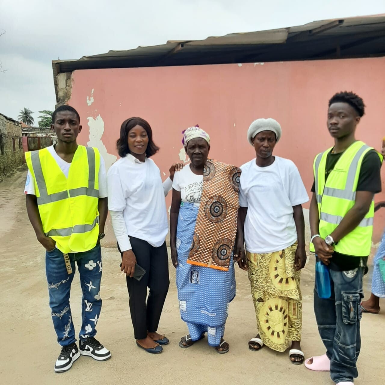 aide-alimentaire-chez-les-personnes-g-es-6-standard-rtjzu7.jpg