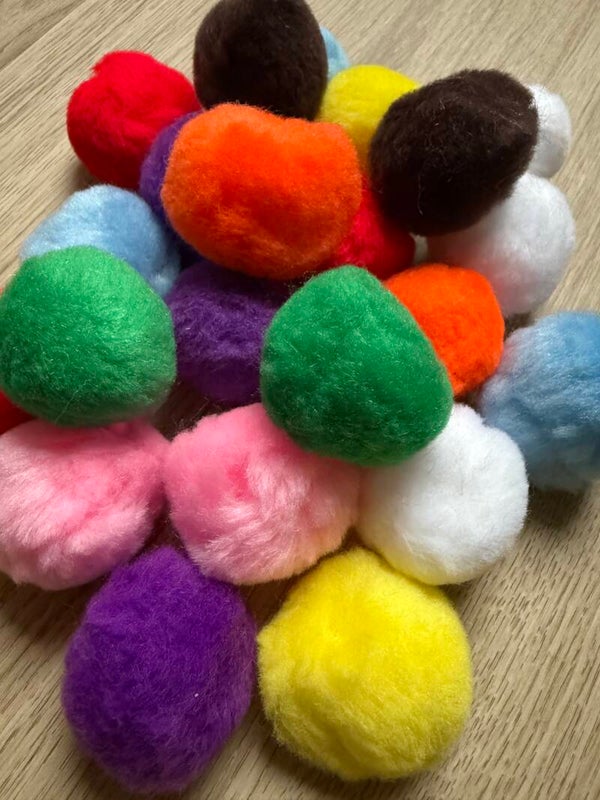 XXL POMPOMS