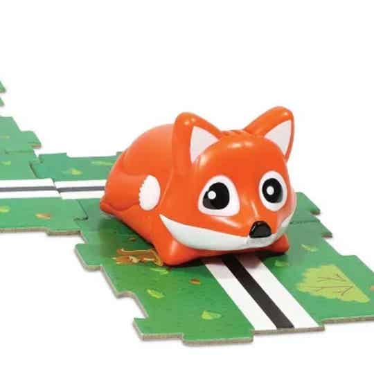 GO-PETS VOS©️Learning Resources Coding Critters Go-pets fox