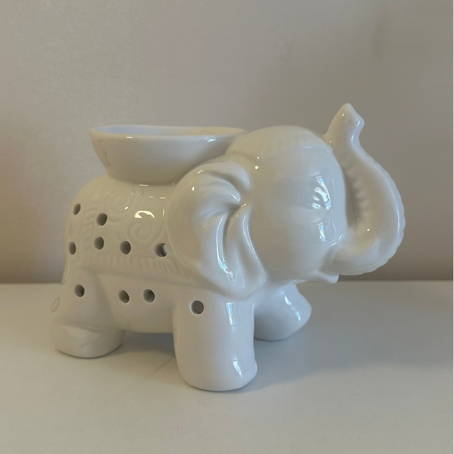 Brûle parfum Éléphant Blanc