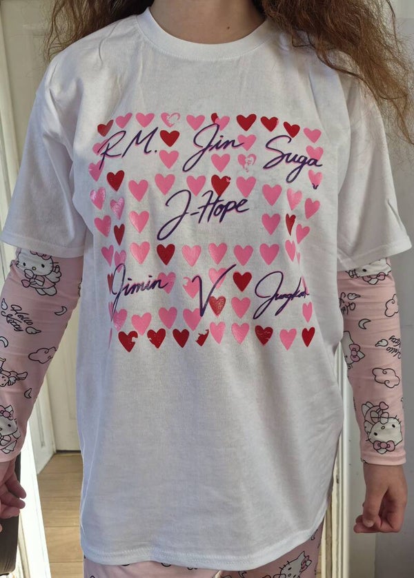 Bts pink and red heart tshirt