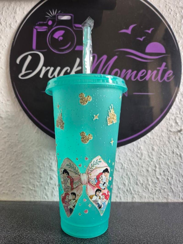 Trinkbecher mit Deckel & Strohhalm grün - Arielle, Jasmin, Anna Schleife