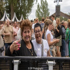 img_2394-standard-7s412j.jpg
