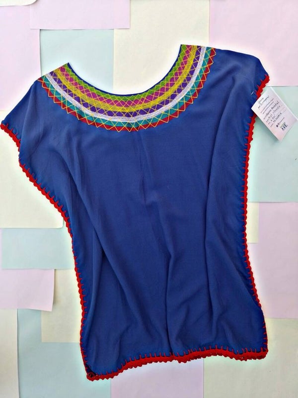 Blusón istmeño cerrado con tejido de algodón