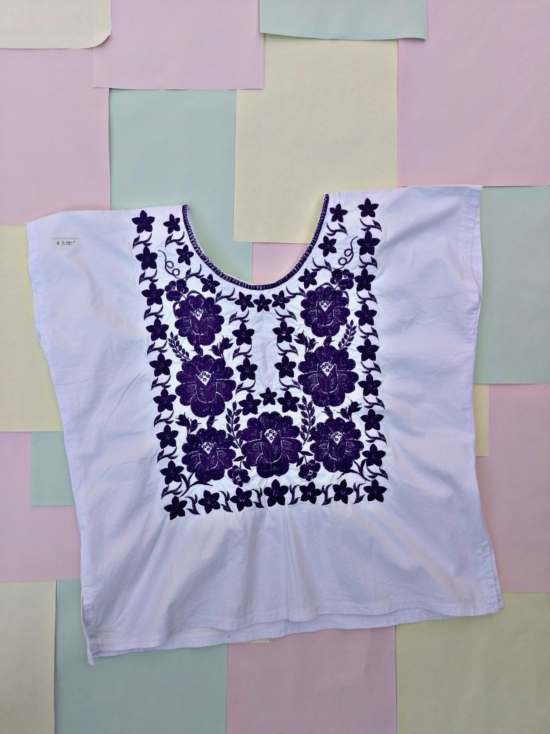 Huipil istmeño cerrado