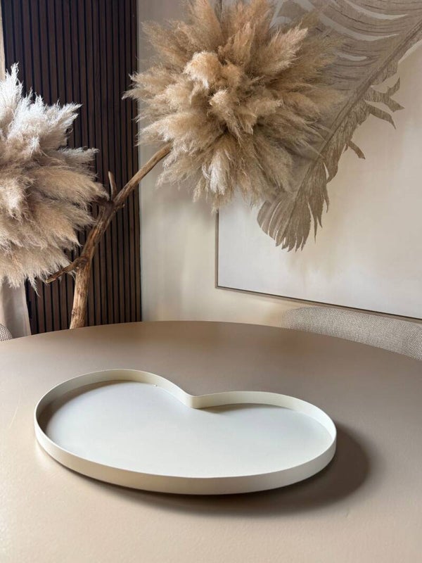 Viletta – Beige metalen niervormig dienblad