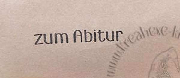 Stempel  "zum Abitur"