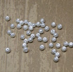 " perle nacrée " BLANC Ø 4 mm