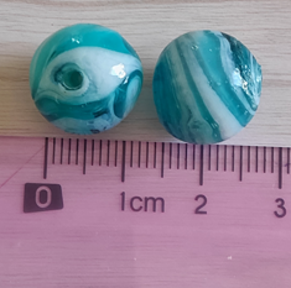 Bleu clair filament blanc