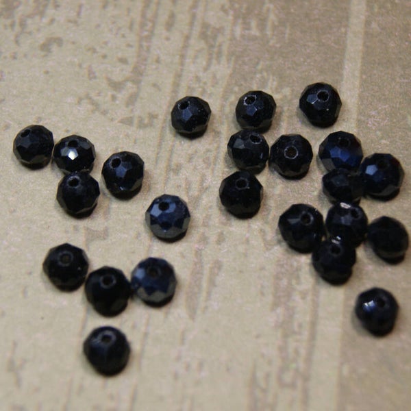 Perle cristal NOIR 6x4
