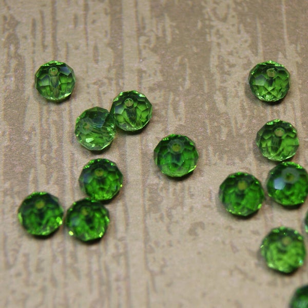 perle cristal VERT FONCÉ 8x6
