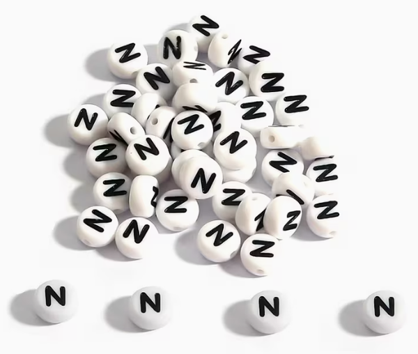 Lettre N comme NAOMI