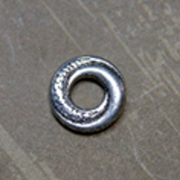 anneau lisse écaille