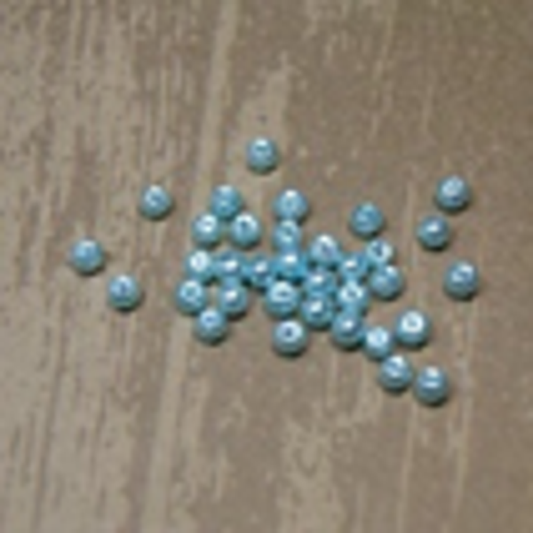 " perle nacrée " BLEU CIEL Ø 4 mm