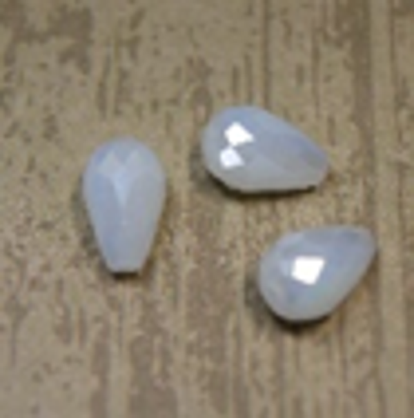 perle cristal BLANC IRISÉ ovale