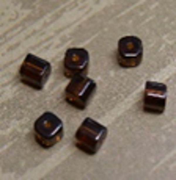 cube petit MARRON (4x4)