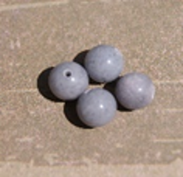 perle jade GRIS CLAIR Ø8