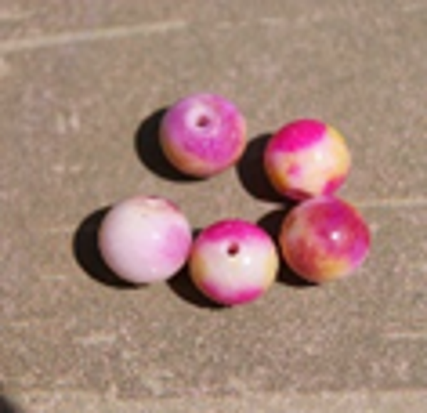 perle jade ROSE VERT Ø8