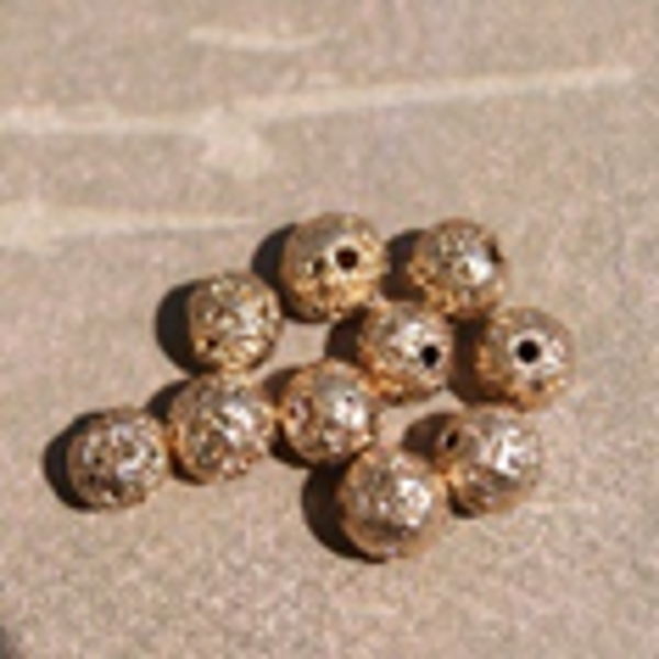 perle lave dorée Ø 4