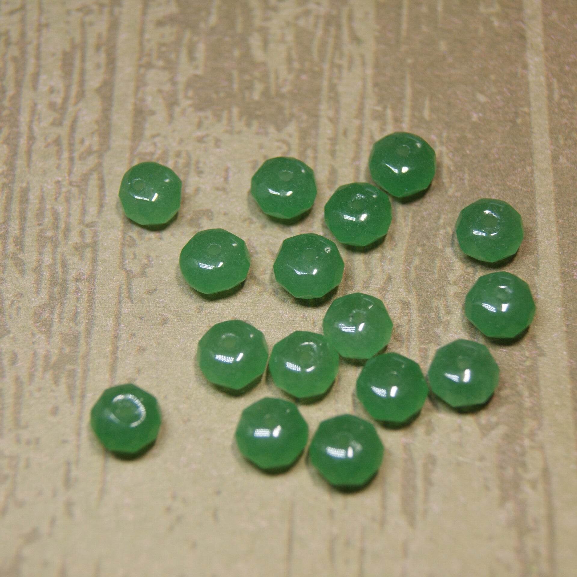 perle cristal VERT 8x6