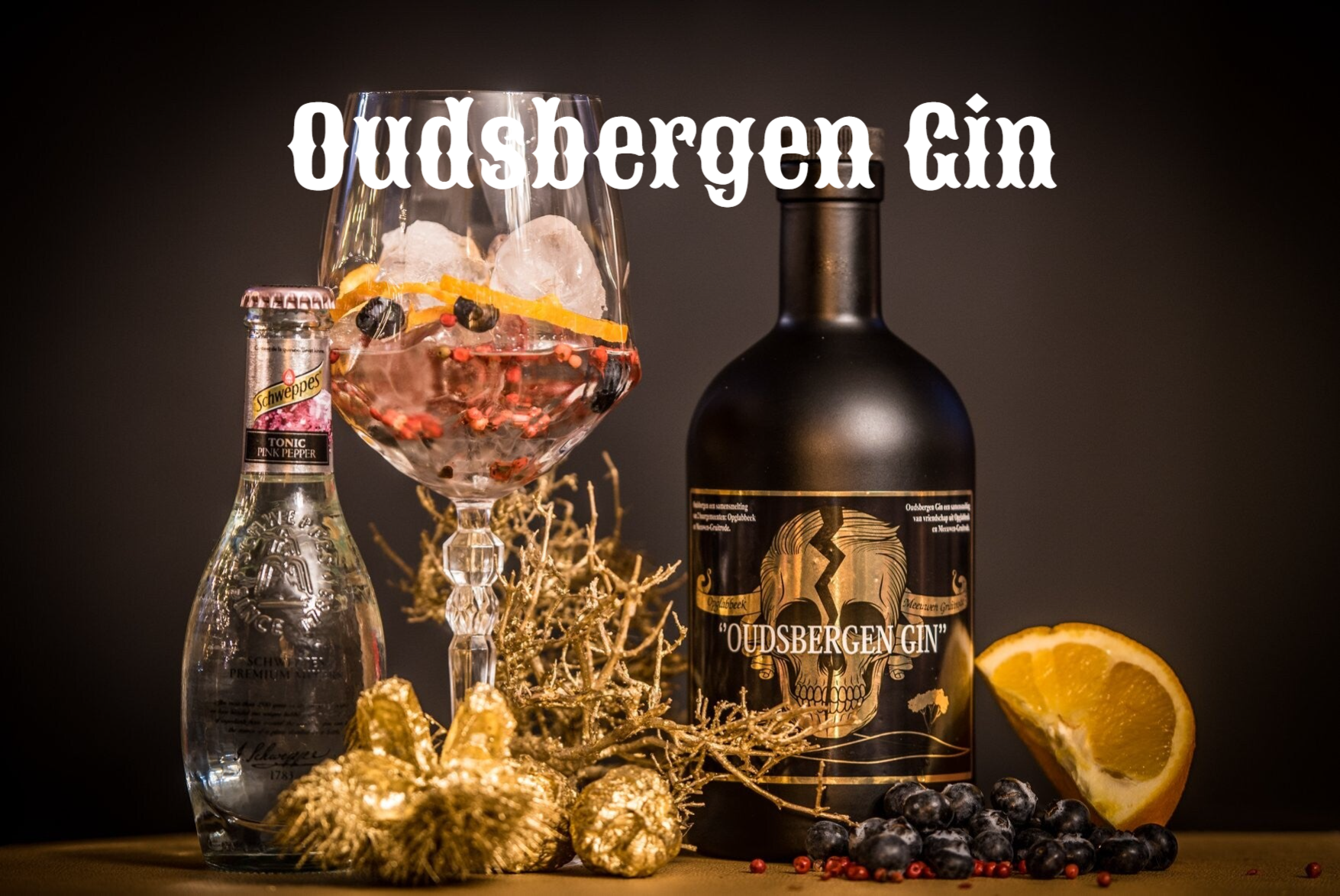 Hecht je ook zo aan die heerlijke gin-tonics met een twist? Probeer nu onze unieke gin met blauwe bessen uit Oudsbergen! Perfect voor een verfrissende avond met vrienden.  GinLiefde UniekSmaakavontuur
