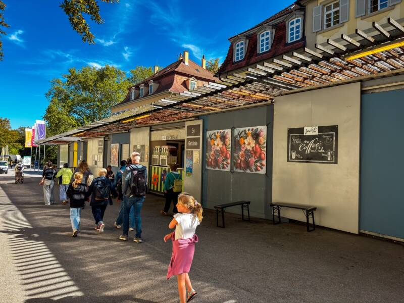 familienausflug-schlossgarten-ludwigsburg-standard.jpg