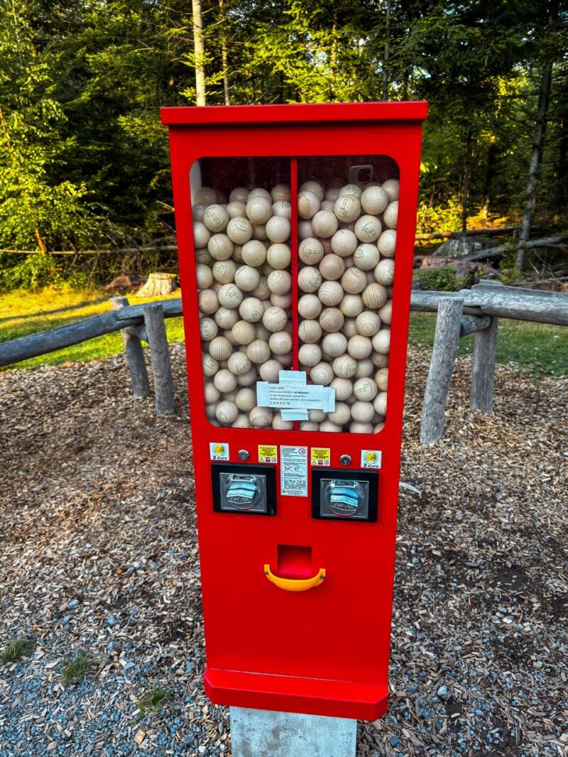 kugelautomat-in-schoemberg-standard.jpg