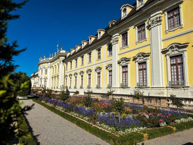 schlossgarten-ludwigsburg-herbst-standard.jpg