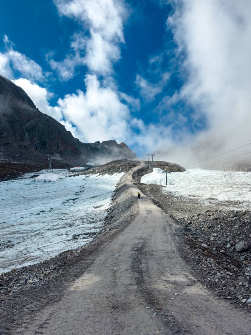 stubaier-gletscher-panorama-tirol-standard.jpg
