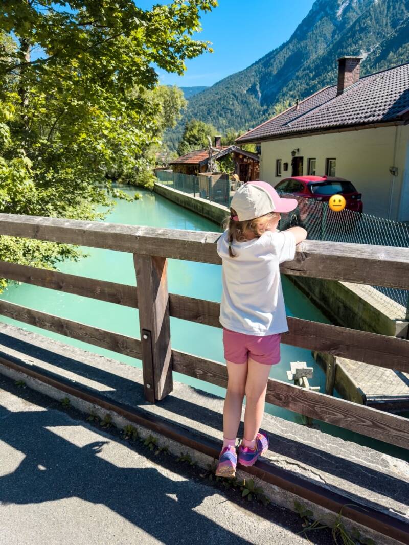 wasserfallsteig-mittenwald-bach-standard.jpg