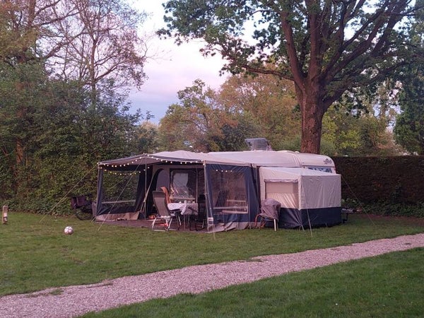 Fendt Saphir 420 Caravan + voortent + luifel