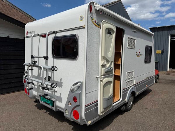 Sterckeman Evolution Comfort 410 CP Caravan + mover + voortent + luifel