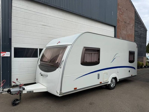 Burstner Belcanto 460 TL Caravan + mover + voortent + luifel