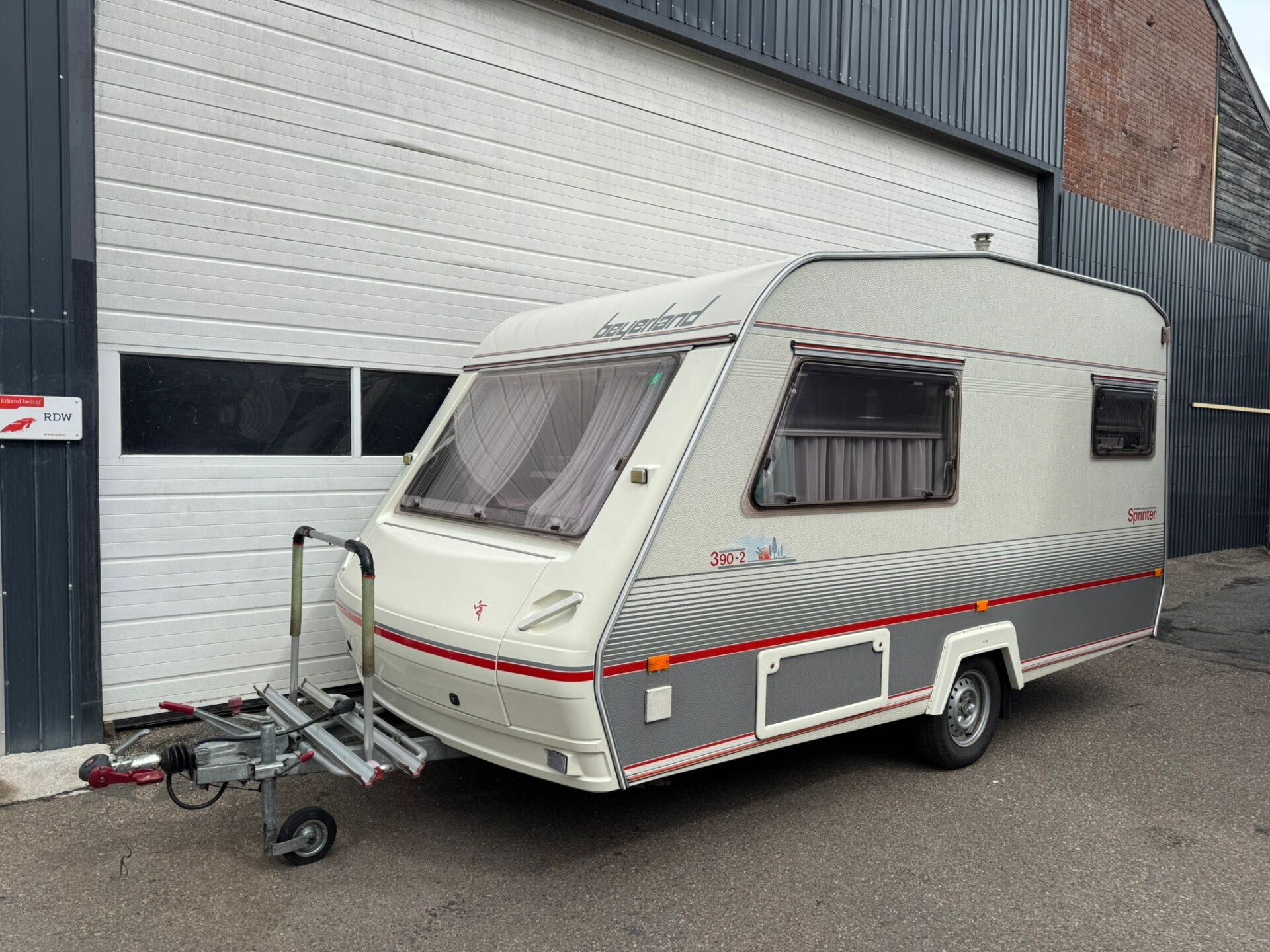 Beyerland Sprinter 390/2 + Voortent