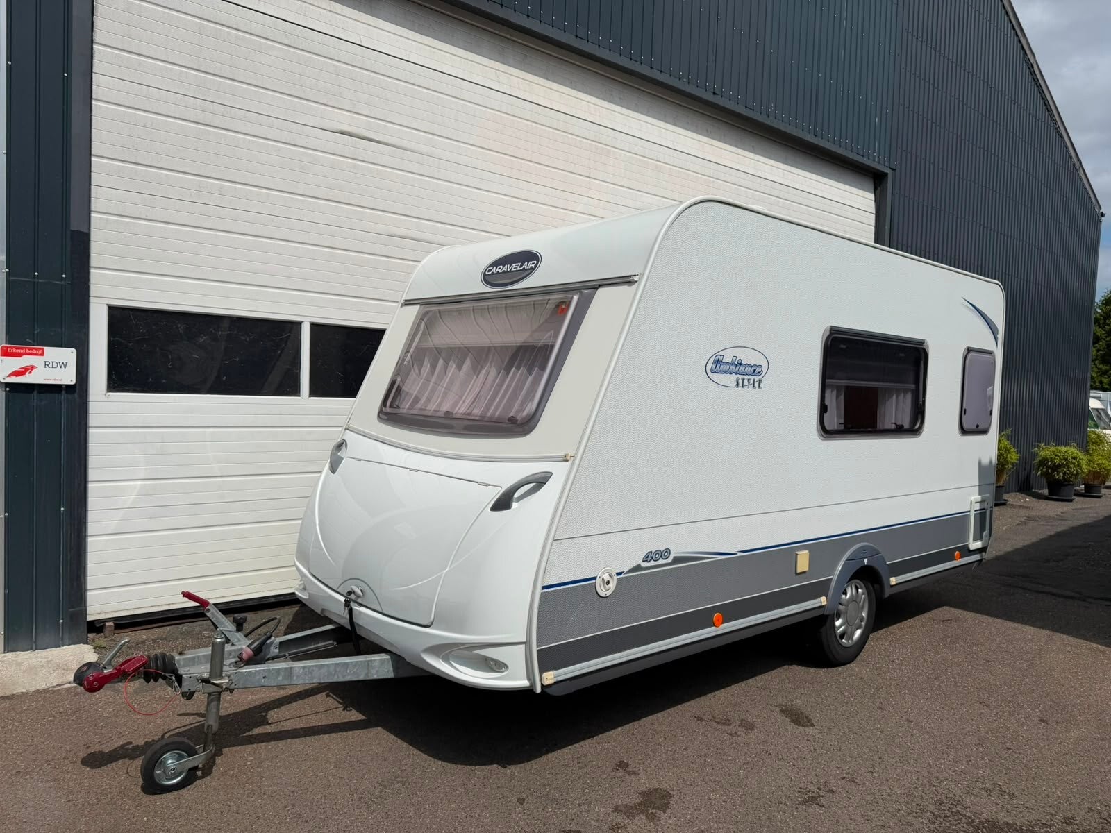 Caravelair Ambiance Style 400 Caravan + luifel