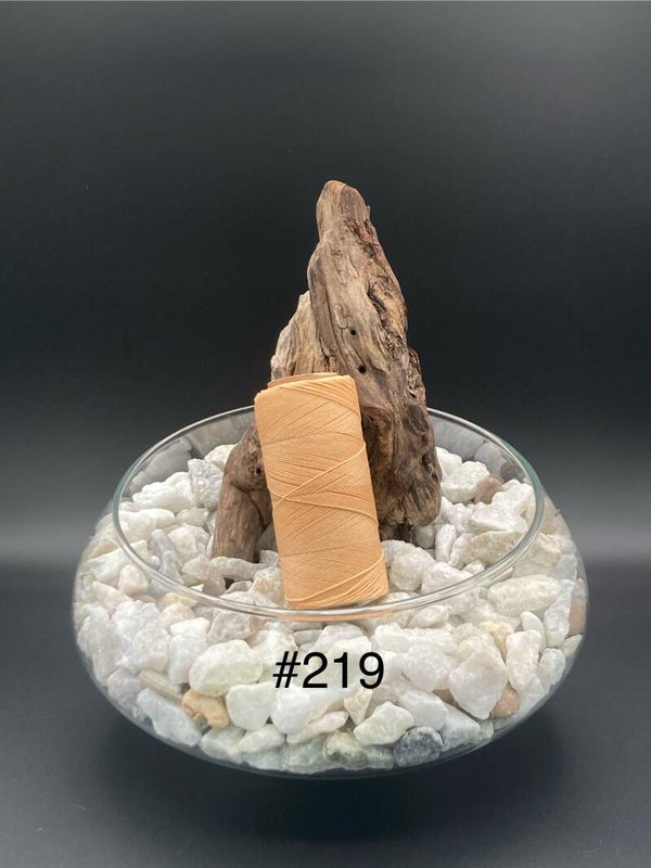 #219 Fil ciré 0,75mm "Pêche"