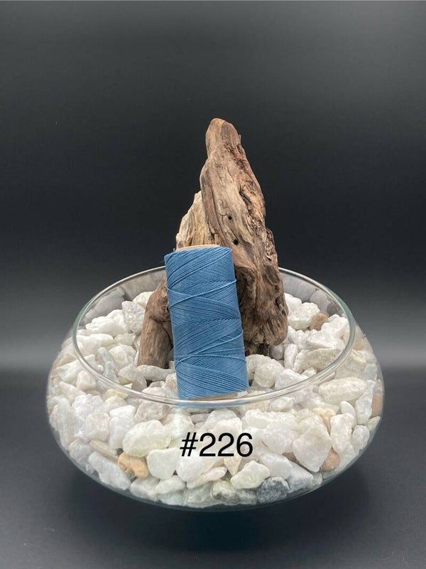 #226 Fil ciré 0,75mm "Bleu capri"