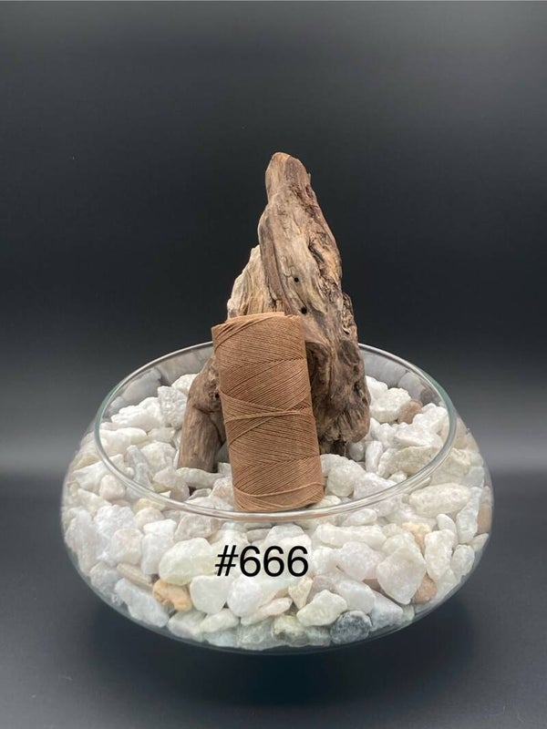 #666 Fil ciré 0,75mm "Marron terre"